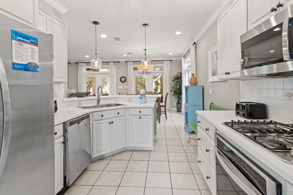 Photo 14 of 🐟Pet Friendly-Walk 2 Beach-Destiny West~Remodeled!~4BR Yellowbird🌅🐟