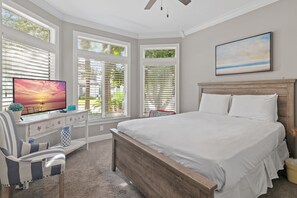 4 Schlafzimmer, Bügeleisen/Bügelbrett, kostenloses WLAN, Bettwäsche