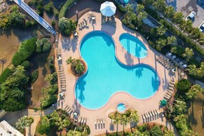 A heated pool - Beach Front! | Private Beach, 2BR, Pool & Hot Tub | Crescent 109 (Miramar Beach)