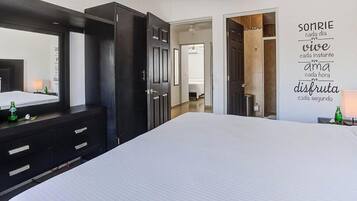 4 bedrooms, WiFi, bed sheets