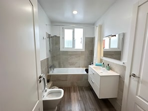 Salle de bain commune