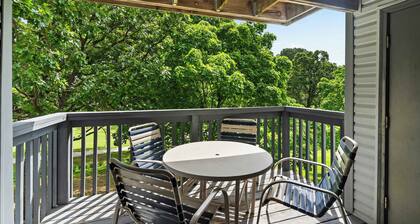 Ron's Retreat - Stay for 6 with Resort Amenities