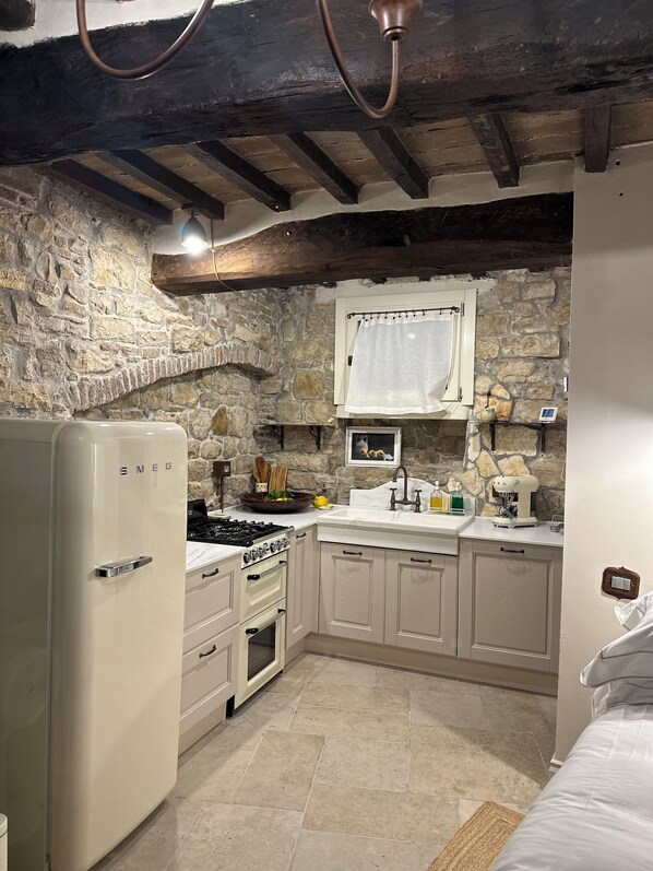 Four, plaque de cuisson