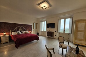 Deluxe Double Room, 1 King Bed, Balcony, Hill View | Premium bedding, down duvets, in-room safe, blackout curtains - Rocca Contrada relais (Arcevia)