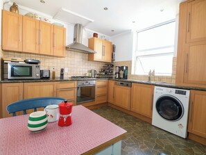 食器洗い機、調理器具と食器