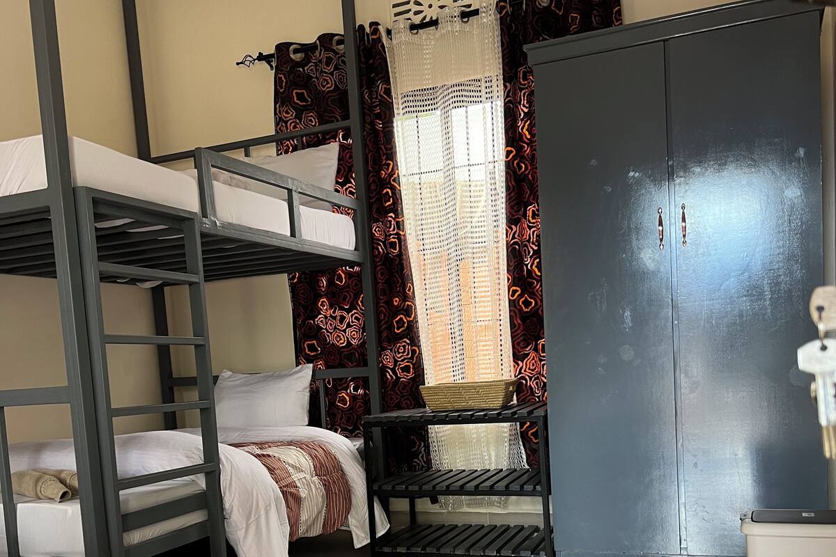 Standard Triple Room | Free WiFi, bed sheets