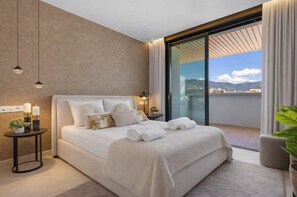 2 bedrooms, iron/ironing board, travel cot, free WiFi - Cozy Retreat Fuengirola by Costarentals - Ref 14 (Fuengirola)