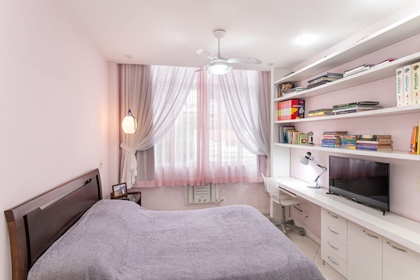 1 bedroom, WiFi, bed sheets