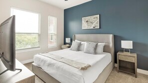 2 habitaciones, escritorio, tabla de planchar con plancha y wifi 