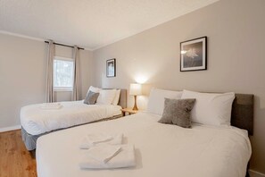 5 bedrooms, Internet, bed sheets