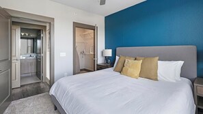 2 Schlafzimmer, Schreibtisch, Bügeleisen/Bügelbrett, WLAN