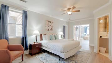 2 bedrooms, iron/ironing board, internet, bed sheets