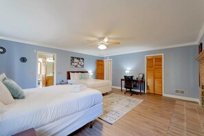 2 bedrooms, iron/ironing board, internet, bed sheets