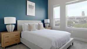 2 Schlafzimmer, Schreibtisch, Bügeleisen/Bügelbrett, WLAN