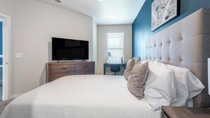 2 bedrooms, desk, iron/ironing board, WiFi