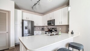 Fridge, dining tables - Landing | Chic 1BD, Clubhouse, Gym (Knoxville)