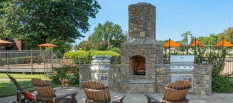 Landing at Echo Trail Apartments - 1 Bedroom in...