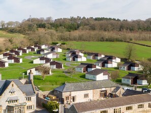 Exterior - Harcombe Heights (Newton Abbot)