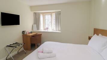 1 bedroom, individually decorated, individually furnished, free WiFi