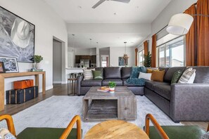 TV, fireplace, offices - Modern 4-BR Grand Canyon Home | Hot Tub & AC (Williams)