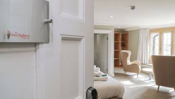 Cottage | 1 bedroom, individually decorated, individually furnished, free WiFi