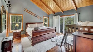 Room - Secluded 3BR Cabin | Deck, Fire Pit, Fireplace (Salamanca)
