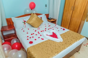 Suite, Balcony, Lake View | City view - Jevine Hotel (Kampala)