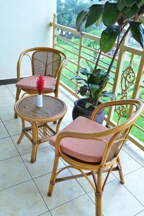1 bedroom, desk, laptop workspace, free WiFi