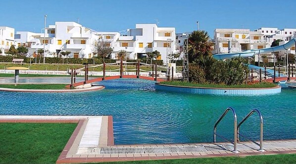 Seasonal outdoor pool