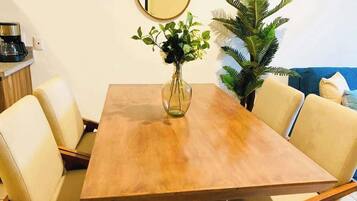 Ruokailu