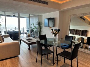 تناول الطعام