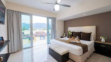 2 habitaciones, tabla de planchar con plancha, cuna de viaje y wifi