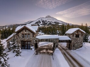 Exterior - NEW! 7 Deep Forest 6-Bedroom Home with Mountain view (Big Sky)