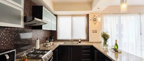 Fridge, microwave, oven, stovetop