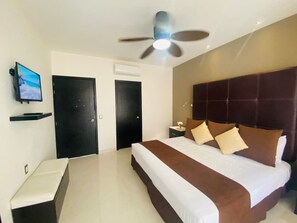 1 chambre, fer et planche à repasser, lit parapluie, Wi-Fi