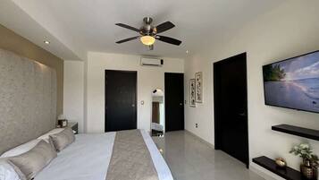 3 makuuhuonetta, silitysrauta/-lauta, vauvan matkasänky, Wi-Fi