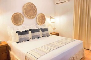 2 slaapkamers, een strijkplank/strijkijzer, reisbedje, wifi