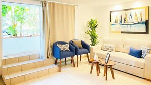 TV - Tropical Oasis Pools, Gardens and Beach Nearby (Puerto Vallarta)