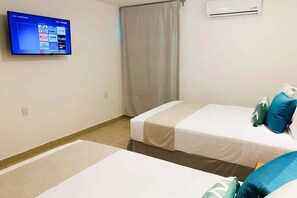 2 bedrooms, iron/ironing board, travel cot, WiFi