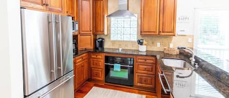 Fridge, microwave, coffee/tea maker, toaster