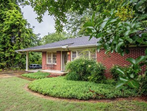 Exterior - The Garrison | Best Playoff Weekend Rate (Oxford)