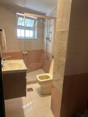 Ảnh chưa phân loại, 3 trong số 32 ảnh, nút