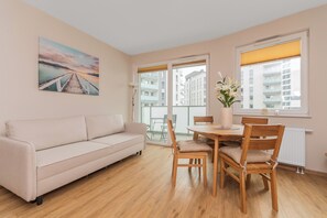 Comfort Apartment, Balcony | Iron/ironing board, free WiFi - Horizon 29 by Grand Apartments (Gdansk)