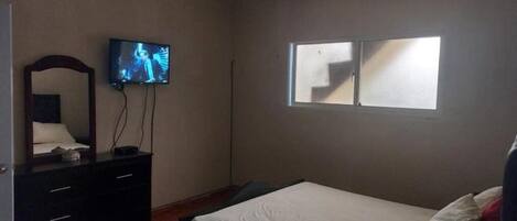 3 Schlafzimmer, Bügeleisen/Bügelbrett, WLAN