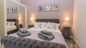 2 bedrooms, individually decorated, individually furnished, free WiFi