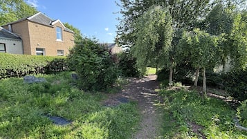 Cottage | Property grounds