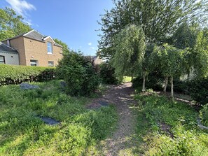 Cottage | Property grounds