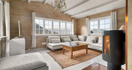 Gildeskaal - A Fairytale Stay in Rosendal