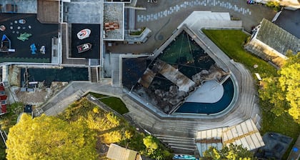 Bergen Gem Straight Out of History - Built in 1750