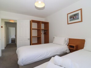 3 bedrooms, individually decorated, individually furnished, free WiFi